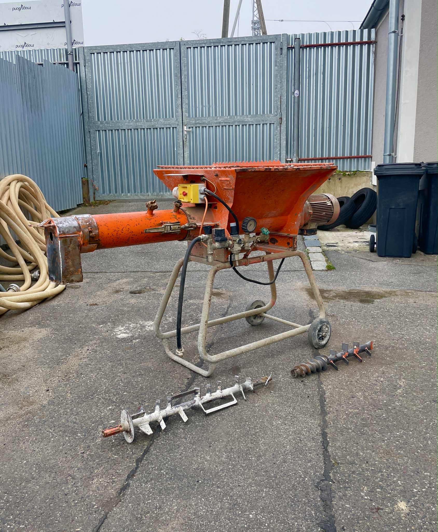 Kontinuální míchačka PFT HM 24, 2001, 400V