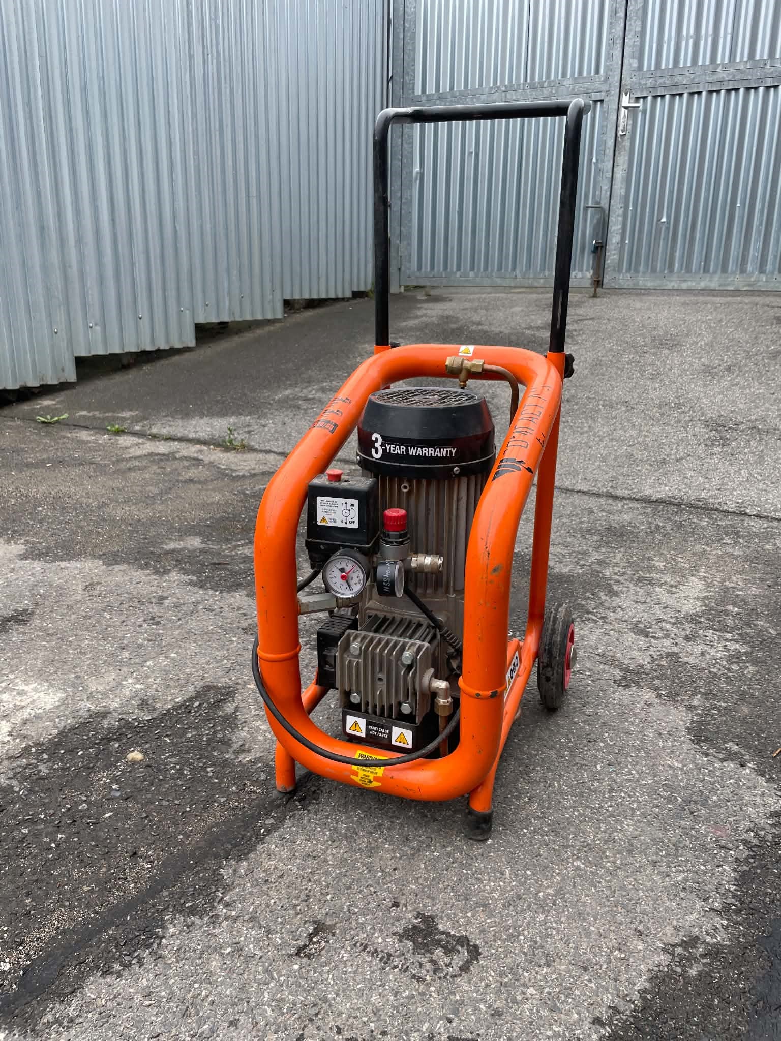 Bezolejový kompresor Gentilin 330 L, 230 V - Obrázek 3